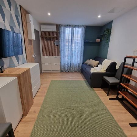 Maison D'Hotes Avec 3 Appartements Et Un Studio Viry-Châtillon 외부 사진