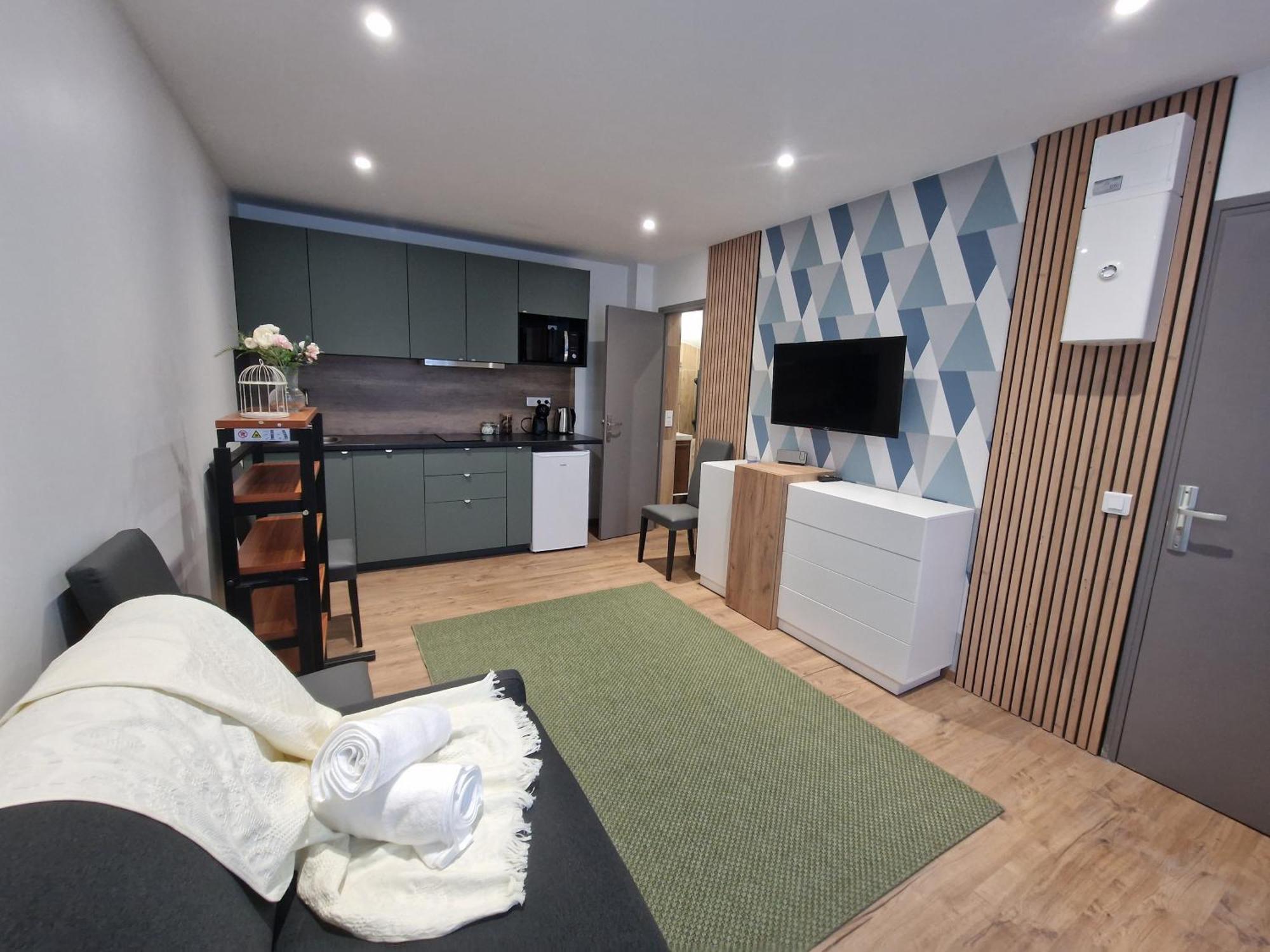 Maison D'Hotes Avec 3 Appartements Et Un Studio Viry-Châtillon 외부 사진